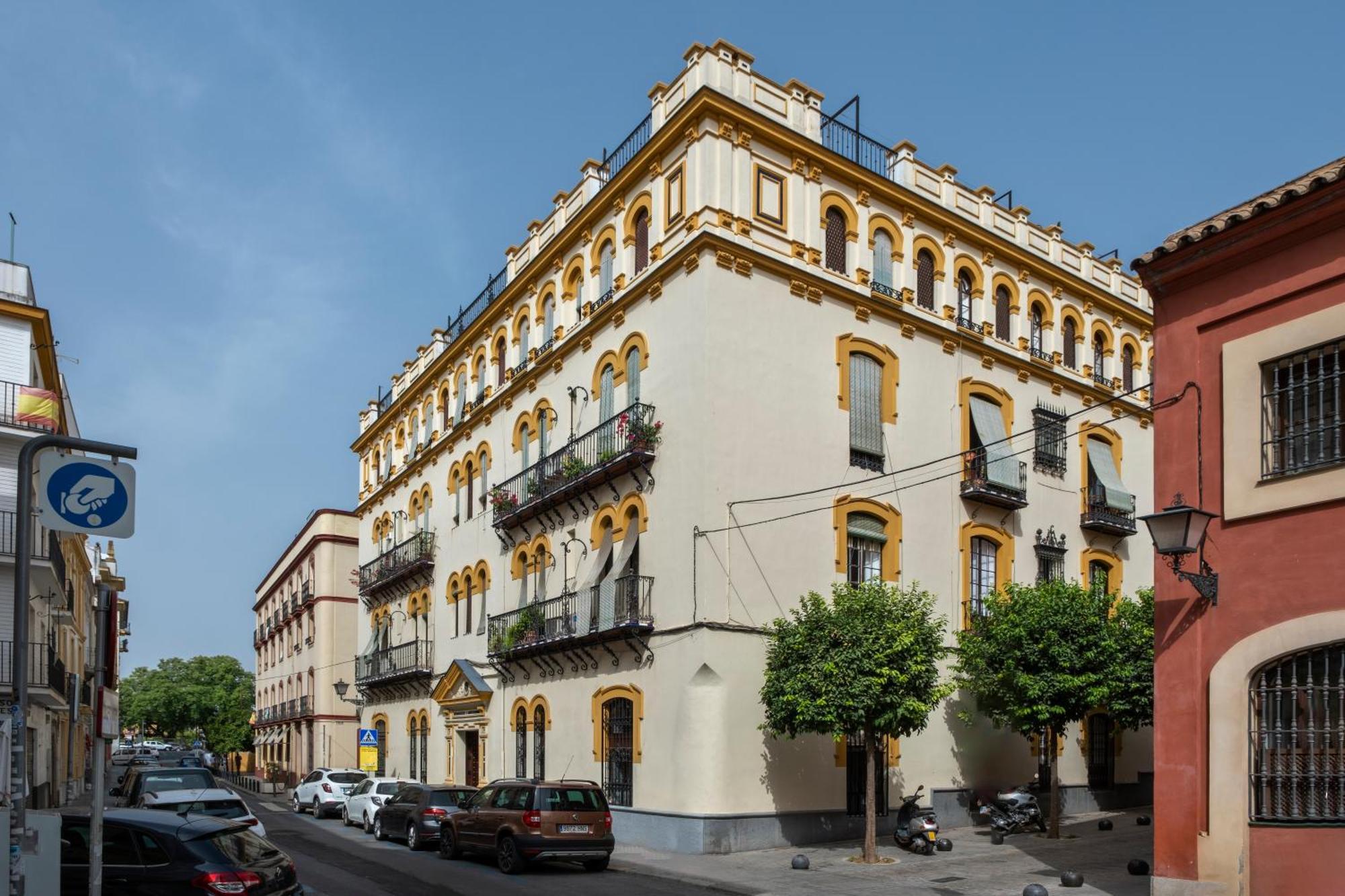 Unika Homes Puerta De La Maestranza 塞维利亚 外观 照片